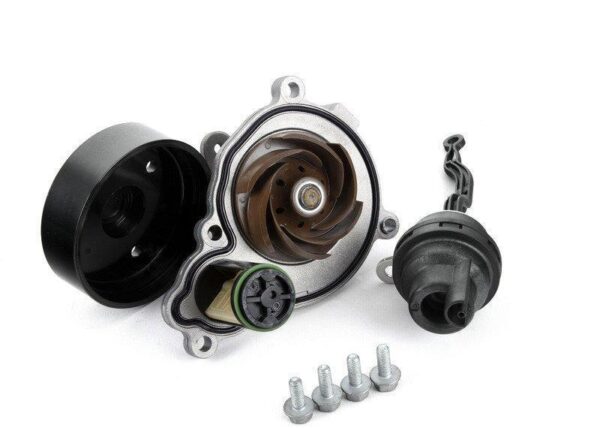 11518638026 - BMW F20 F23 G32 Original Water Pump Engine 11518638026
