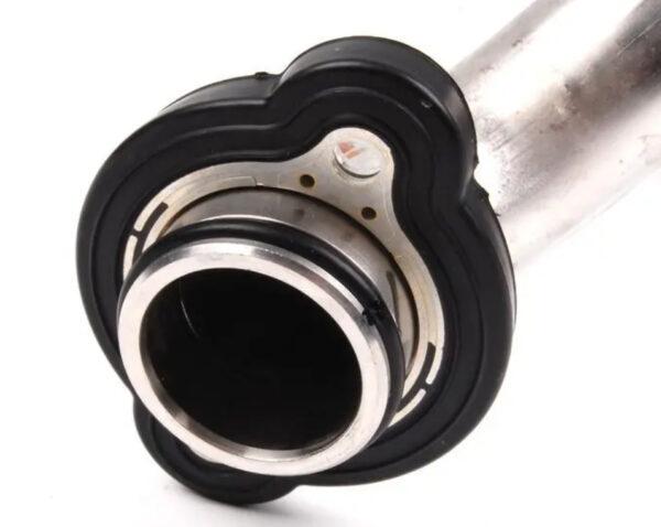 11537516414 - NEW BMW 5 E60 WATER PUMP INLET PIPE 11537516414 7516414