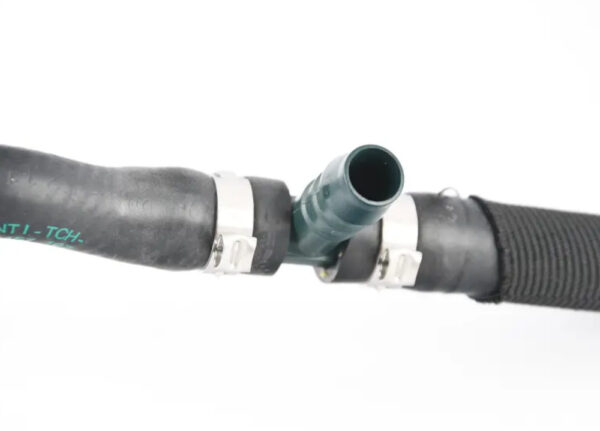 11537637059 - NEW BMW X5 F15 COOLING SYSTEM RETURN HOSE 11537637059 7637059