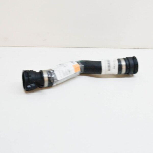 11537838214 - NEW BMW M3 E90 RADIATOR UPPER HOSE 4.0 PETROL 309KW ORIGINAL