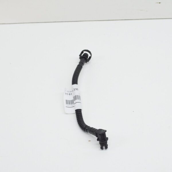 11617831336 - NEW BMW M3 COUPE E46 ENGINE BREATHER HOSE 11617831336