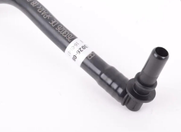 11667613026 - OEM BMW F20 F20N BRAKE VACUUM PIPE WITH NON-RETURN VALVE 11667613026 GENUINE