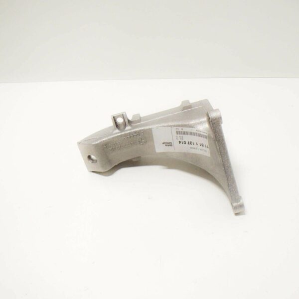 11811137014 - BMW E36 Original Right Engine Mounting Bracket 11811137014