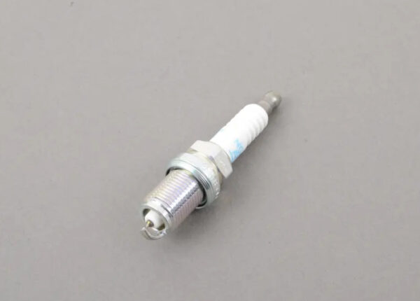 12120035747 - NEW BMW 7 E65 SPARK PLUG 12120035747 0035747 ORIGINAL