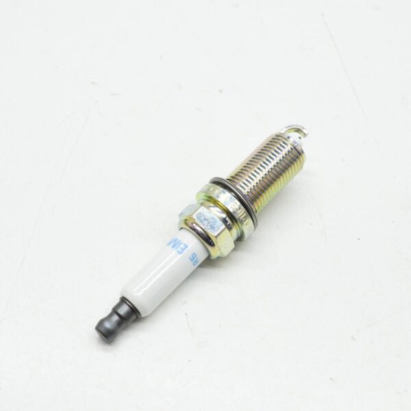 12120037663 - BMW 1 E81 SPARK PLUG 12120037663 0037663 NEW GENUINE