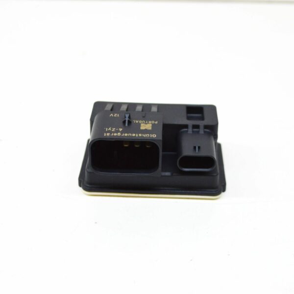 12217822098 - NEW BMW 5 TOURING F11 SPARK GLOW PLUG CONTROL UNIT PREHEATING 7822098 ORIGINAL