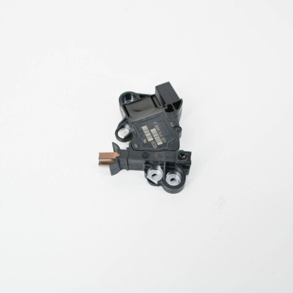 12317561939 - NEW BMW 6 E64 ALTERNATOR VOLTAGE REGULATOR 12317561939 7561939 ORIGINAL