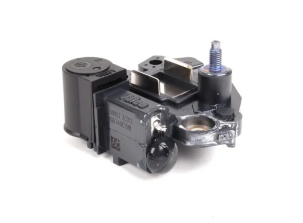 12318510090 - NEW BMW 6 CONVERTIBLE E64 VOLTAGE REGULATOR 12318510090 8510090 GENUINE