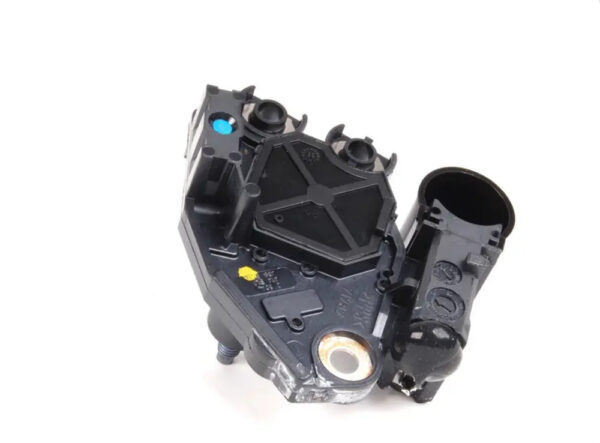 12318510090 - NEW BMW 6 CONVERTIBLE E64 VOLTAGE REGULATOR 12318510090 8510090 GENUINE