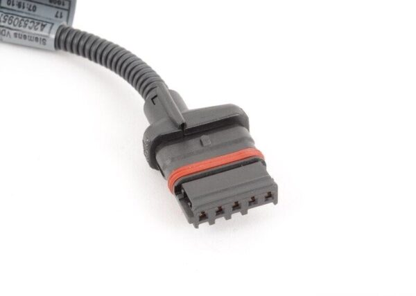 12517835131 - BMW E60 Fuel Injection System Lead Adapter Genuine 1251783513