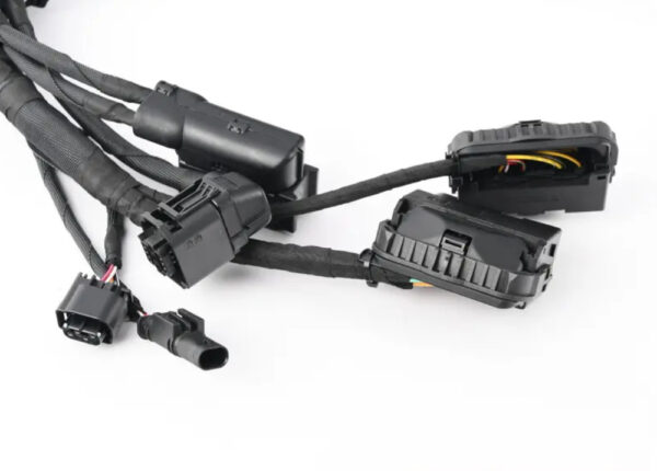 12518652588 - BMW X6 F16 engine sensor module harness 12518652588 8652588 NEW ORIGINAL