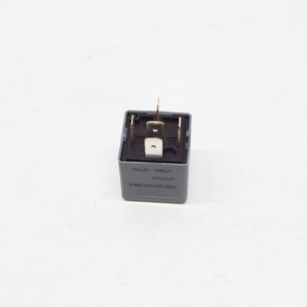 12631710726 - OEM BMW 5 E28 FUEL INJECTION RELAY 12631710726 1710726 3.2 PETROL  GENUINE