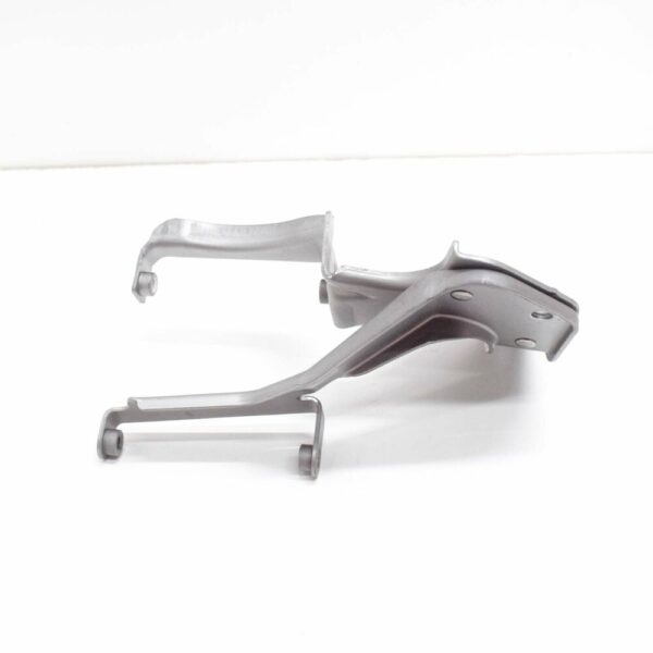 13327792138 - OEM BMW E46 330D 330XD FUEL RADIATOR BRACKET MOUNT 7792138 13327792138