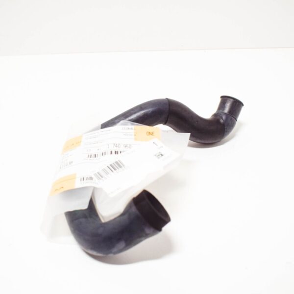 13411740950 - BMW 5 E39 2.8i Air Pants Idle Control Valve To Boot 13411740950 New Genuine