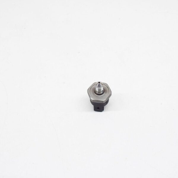 13537500221 - BMW 7 E65, E66, E67 Fuel Pressure Sensor 13537500221 7500221 NEW GENUINE