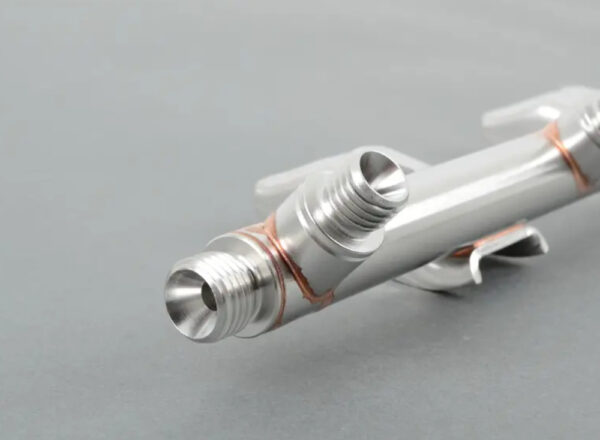 13537575480 - NEW BMW 3 E90 HIGH PRESSURE FUEL RAIL 13537575480 7575480 ORIGINAL