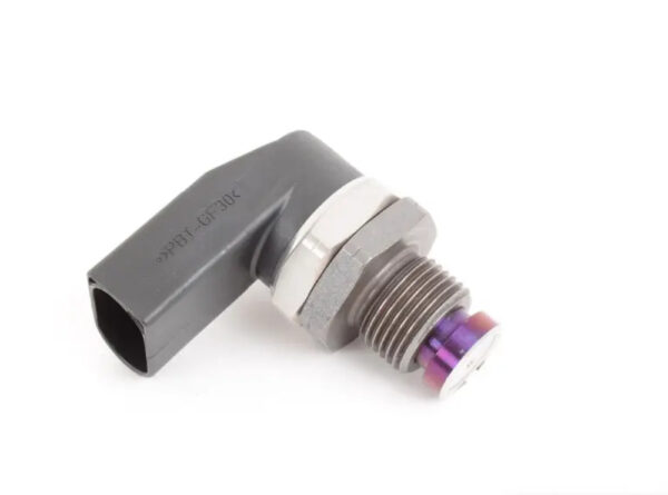 13537787167 - NEW BMW 3 Series E90 FUEL PRESSURE SENSOR 13537787167 7787167 GENUINE