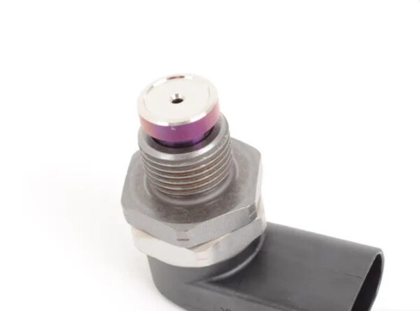 13537787167 - NEW BMW 3 Series E90 FUEL PRESSURE SENSOR 13537787167 7787167 GENUINE