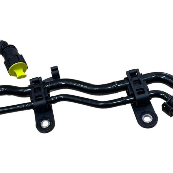 13538511732 - BMW F45 F46 F48 F54 F55 Fuel Line Engine Space 13538511732 Original