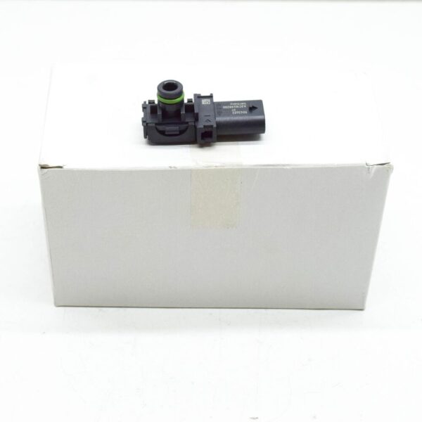 13628043682 - NEW BMW M5 F90 FUEL TANK BREATHER VALVE 13628043682 ORIGINAL
