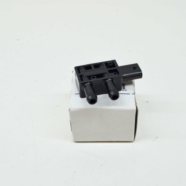 13628570686 - NEW BMW MINI ROLLS-ROYCE BMW I DIFFERENTIAL PRESSURE SENSOR 13628570686 ORIGINAL