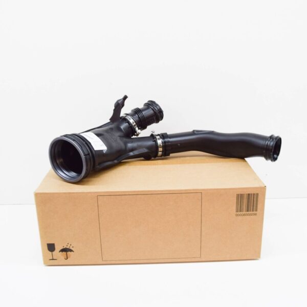 13717582312 - BMW E71 F01 F02 SAC sedan air duct filter pipe 7582312 13717582312 new