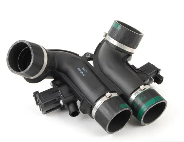 13717589643 - NEW BMW X5 M E70 AIR INTAKE TUBE 13717589643 7589643 ORIGINAL