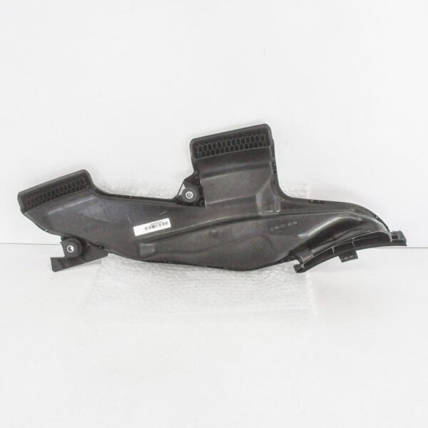 13717645645 - BMW 2 F46 1.5d 70kW air intake duct 13717645645 2015 new original