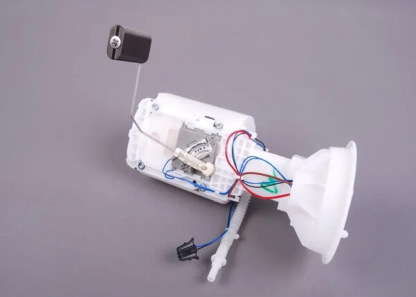 16146765119 - MINI convertible R52 engine fuel pump with level sensor 16146765119 NEW