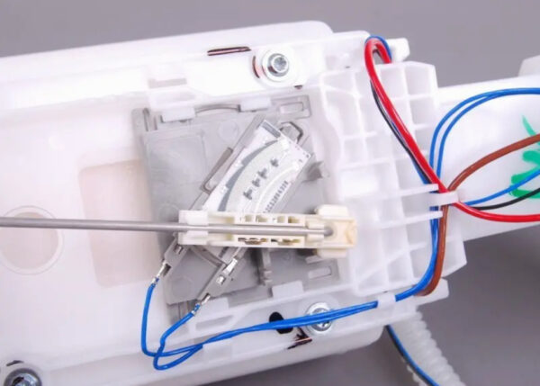 16146765119 - MINI convertible R52 engine fuel pump with level sensor 16146765119 NEW