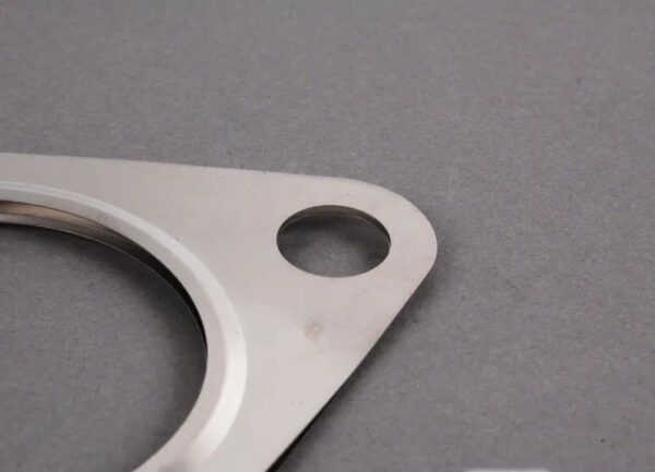 18111170941 - NEW OEM MINI COOPER R50 GASKET FOR EXHAUST PIPE 18111170941 GENUINE