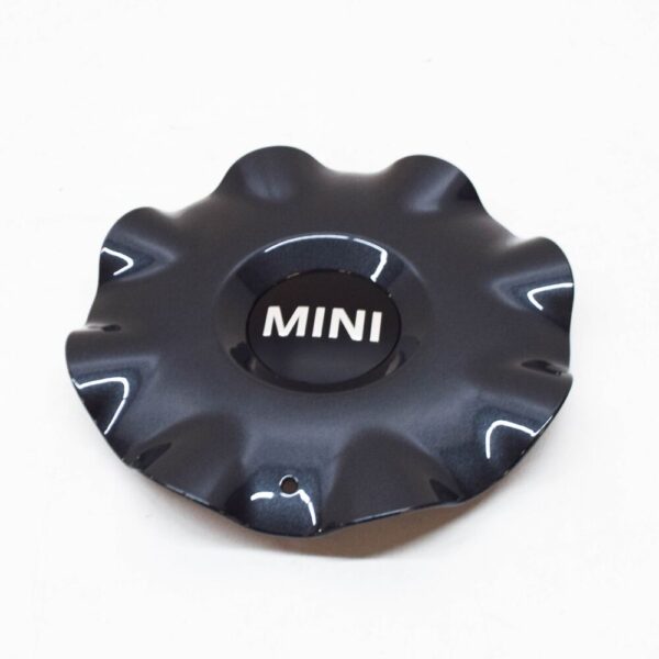 36109813648 - Mini Countryman R60 wheel hub cap 1pc 36109813648 9813648 NEW GENUINE