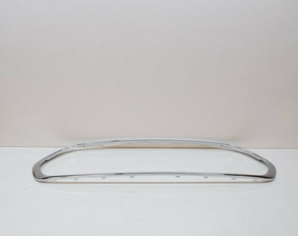 51137351369 - NEW OEM MINI CLUBMAN F54 FRONT BUMPER CENTRAL COVER 51137351369 7351369 2017