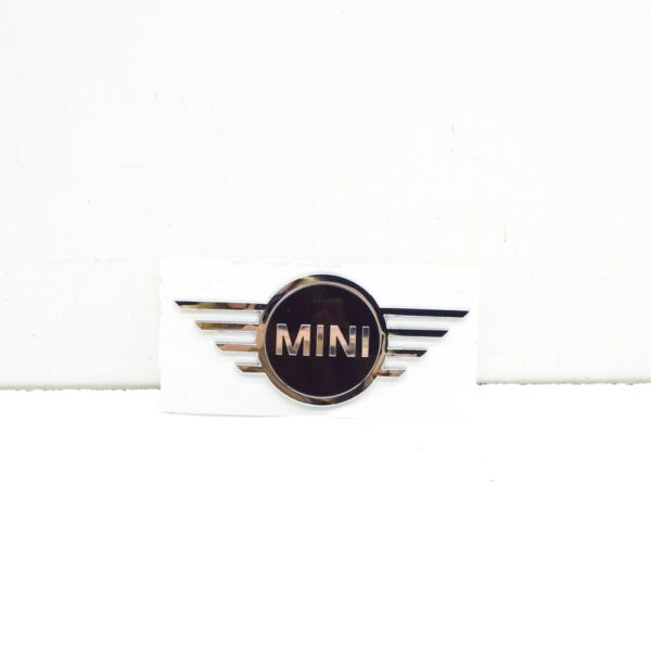 51149447805 - NEW MINI COOPER F55 FRONT HOOD EMBLEM BADGE 51149447805 ORIGINAL