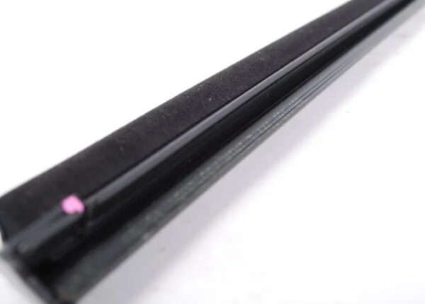 51337146092 - OEM MINI CLUBMAN R55 FRONT RIGHT BOTTOM OUTER WINDOW TRIM 51337146092 GENUINE
