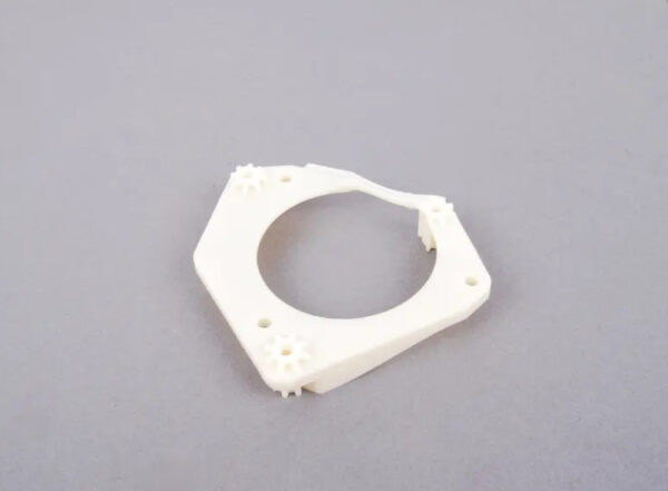 51337197472 - MINI CONVERTIBLE R52 FRONT WINDSCREEN ENGINE ADAPTER PLATE RIGHT 51337197472 NEW GENUINE