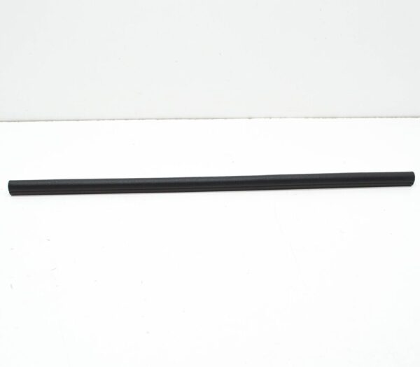 51767388099 - MINI COUNTRYMAN F60 bonnet seal 7388099 51767388099 NEW ORIGINAL