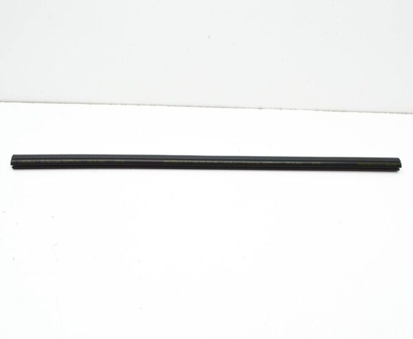 51767388099 - MINI COUNTRYMAN F60 bonnet seal 7388099 51767388099 NEW ORIGINAL