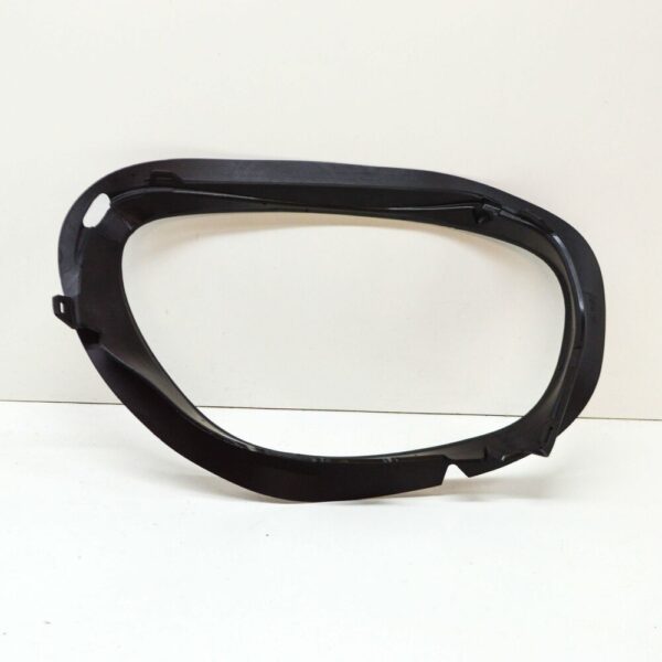 51767388101 - NEW MINI COUNTRYMAN F60 FRONT LEFT HEADLIGHT SURROUND SEAL 51767388101 ORIGINAL