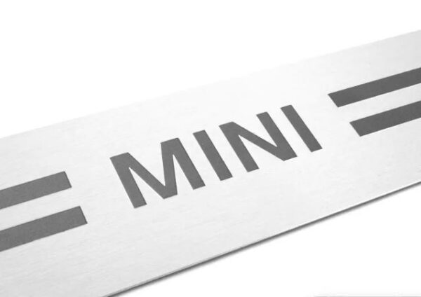 51779800666 - New Genuine MINI R60 COUNTRYMAN Front Entrance Door Sill Cover O/S Right 9800666