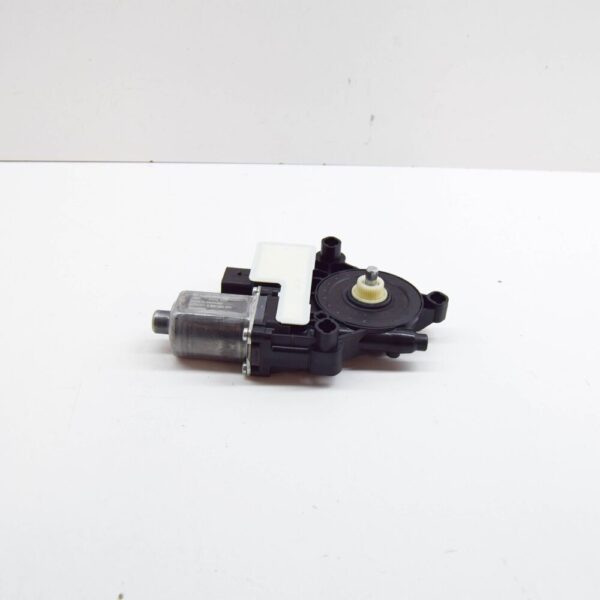 61359448932 - BMW 6 Gran Turismo G32 Front Right Window Control Engine 61359448932 NEW GENUINE