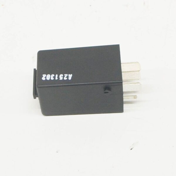 61361388533 - NEW BMW 3 E30 HAZARD WARNING REALY 61361388533 ORIGINAL