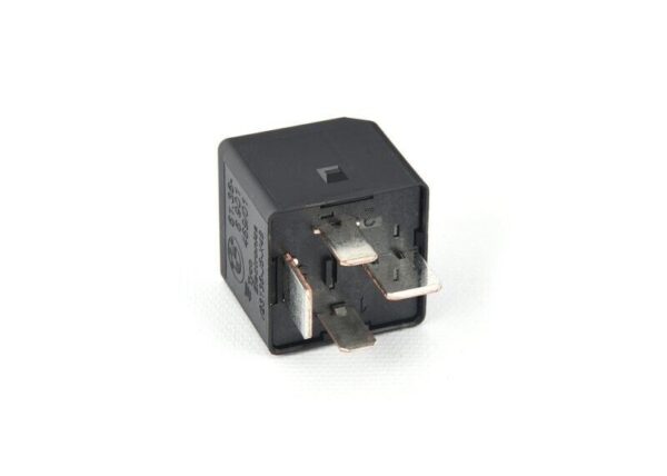 61366901469 - BMW E81 E87 Original Electric Connection Relay 61366901469
