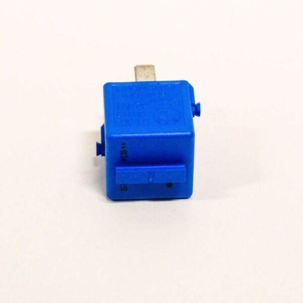 61366915327 - NEW BMW 5 E60 MAKE CONTACT BLUE SKY RELAY 6915327 61366915327 ORIGINAL