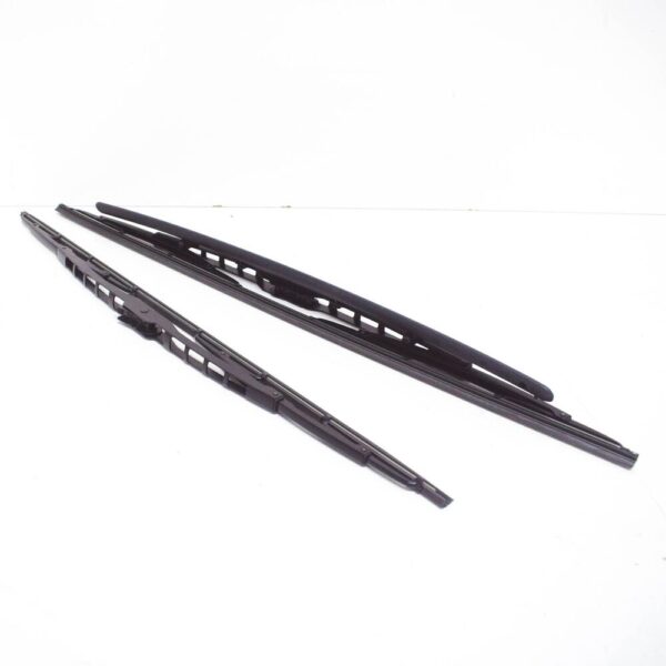 61610032743 - BMW X5 E53 Front Windscreen Wiper Blades Set 61610032743 NEW GENUINE