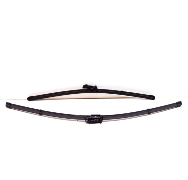 61612408631 - BMW 7 SERIES G11 G12 FRONT WINDSCREEN WIPER SET 61612408631 NEW GENUINE