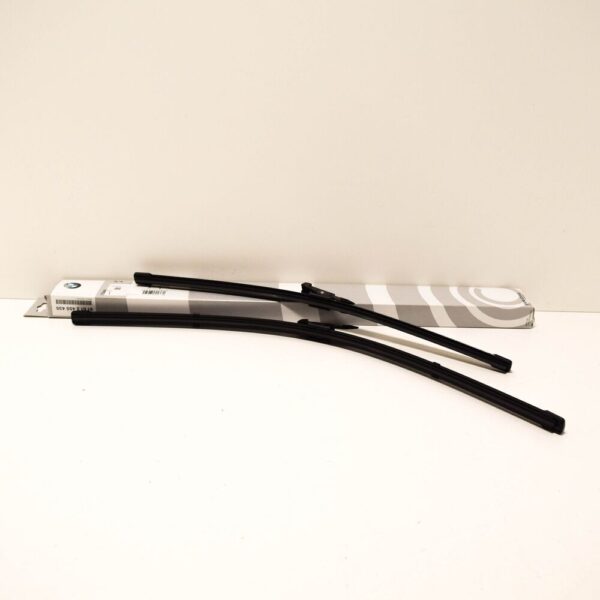 61612455435 - BMW 3 E90 windshield wiper blade set 61612455435 2455435 new