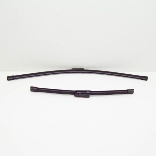 61615A27D69 - BMW X1 F48 Front Wiper Blade Set RHD 5A27D69 61615A27D69 NEW GENUINE