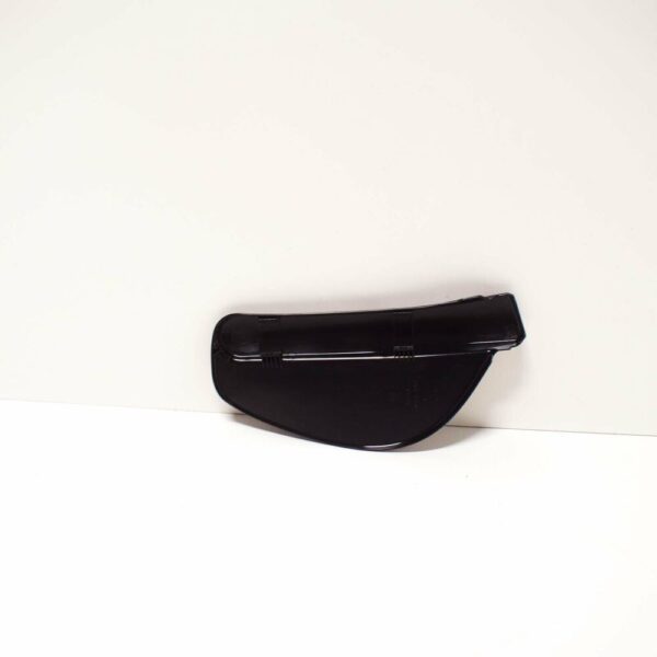 61617035103 - BMW 5 SERIES E60 FRONT WINDSCREEN RIGHT WIPER ARM CAP COVER