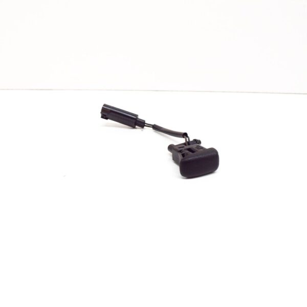 61667110851 - NEW BMW E88 X3 E83 X5 E53 WINDSHIELD WASHER NOZZLE HEATED 61667110851 7110851